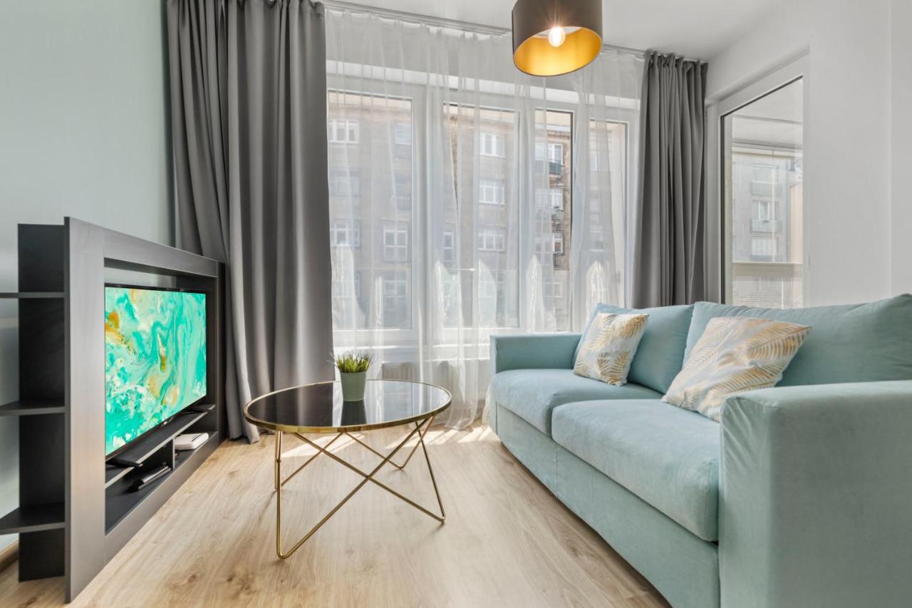 Lam Mint - Ac - Balcony Lejlighed Bratislava Eksteriør billede